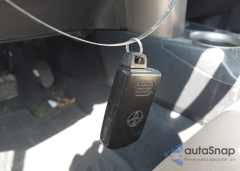 2014 Toyota Rav4 Limited from USA, damaged, VIN 2T3DFREV8EW197155